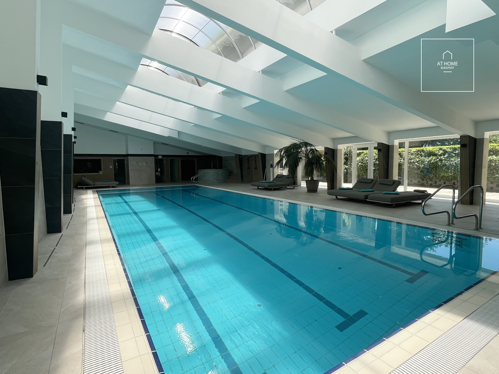 Panoramic, sunny  premium apartment available for rent in the 2nd district of Budapest, in Törökvész.