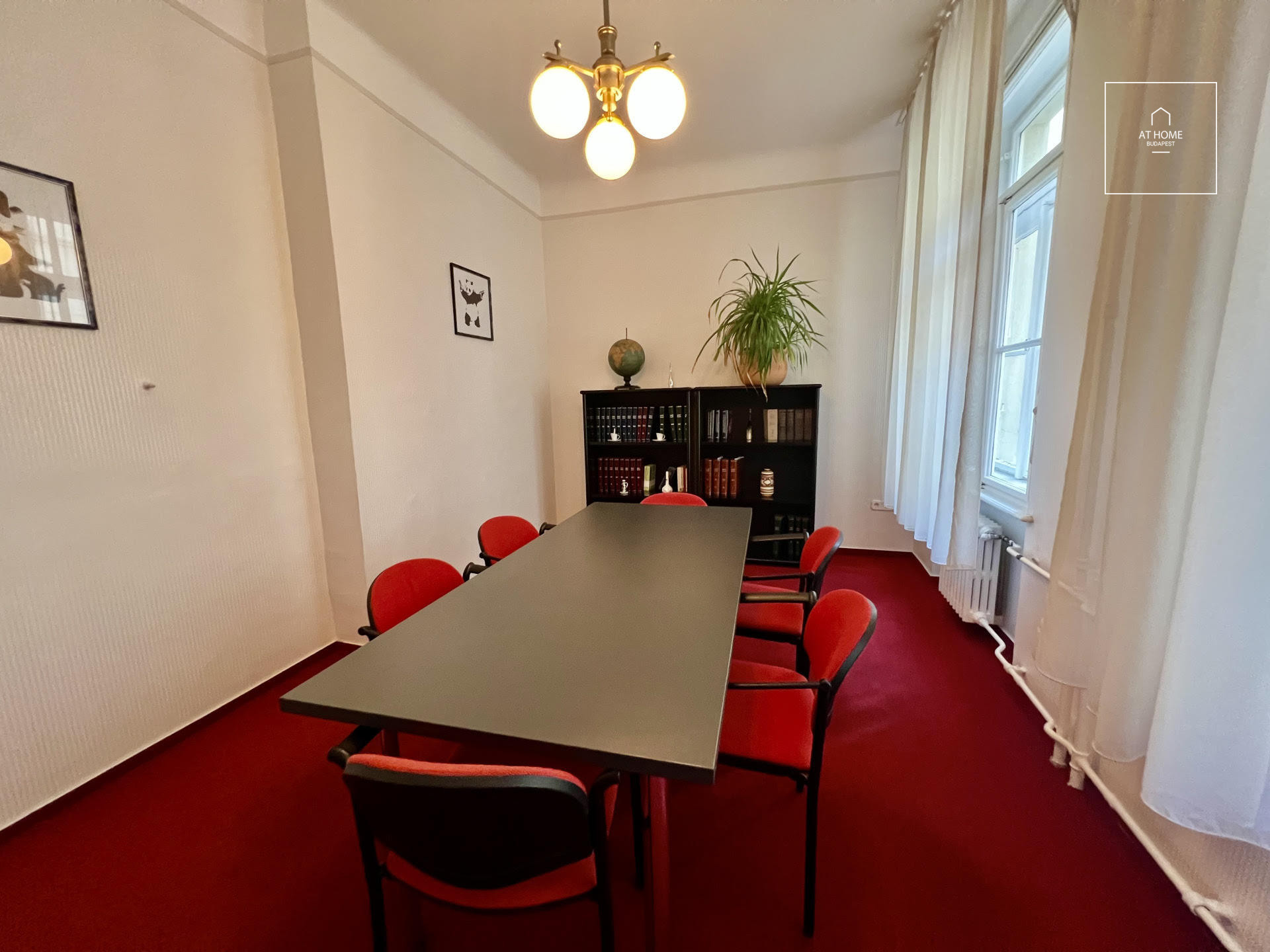 3-Bedroom Apartment for sale in the Heart of the City, Near the Parliament