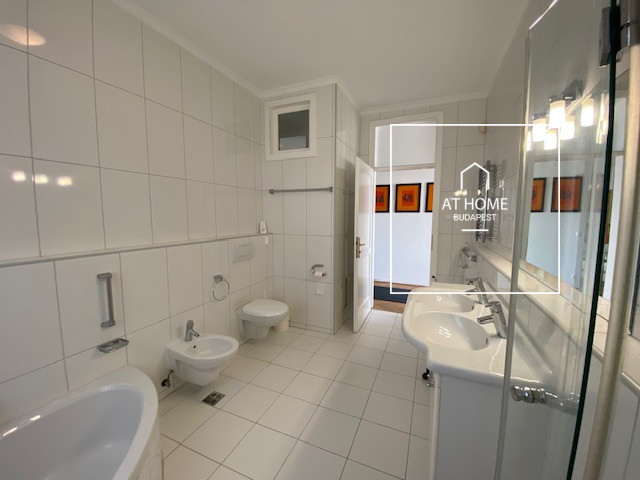 Two-bedroom apartment for rent in a green area of Budapest XII. district, Farkasvölgy