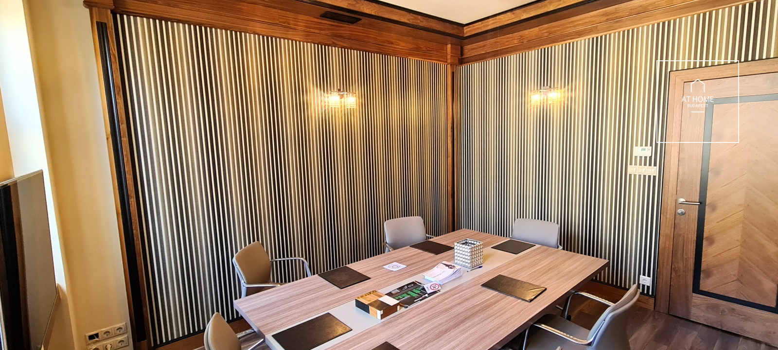 Luxury-finished 100 sqm office in the heart of the city center