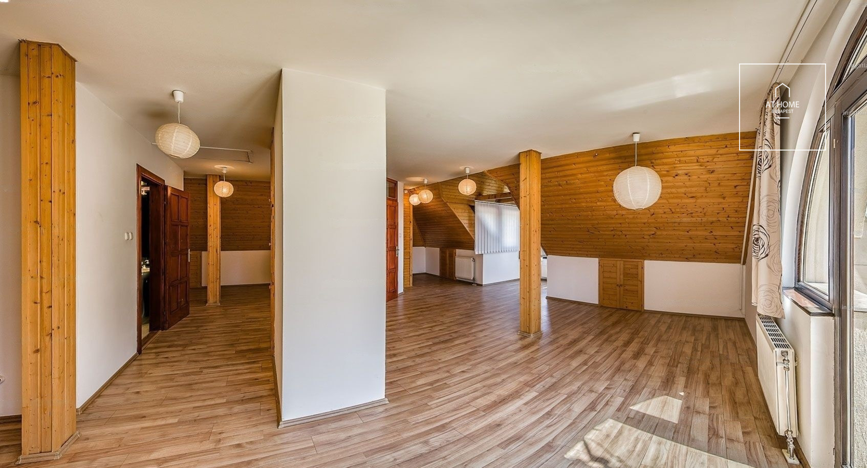 Energy-efficient 250 sqm semi-detached house with 5 bedrooms in District II/A