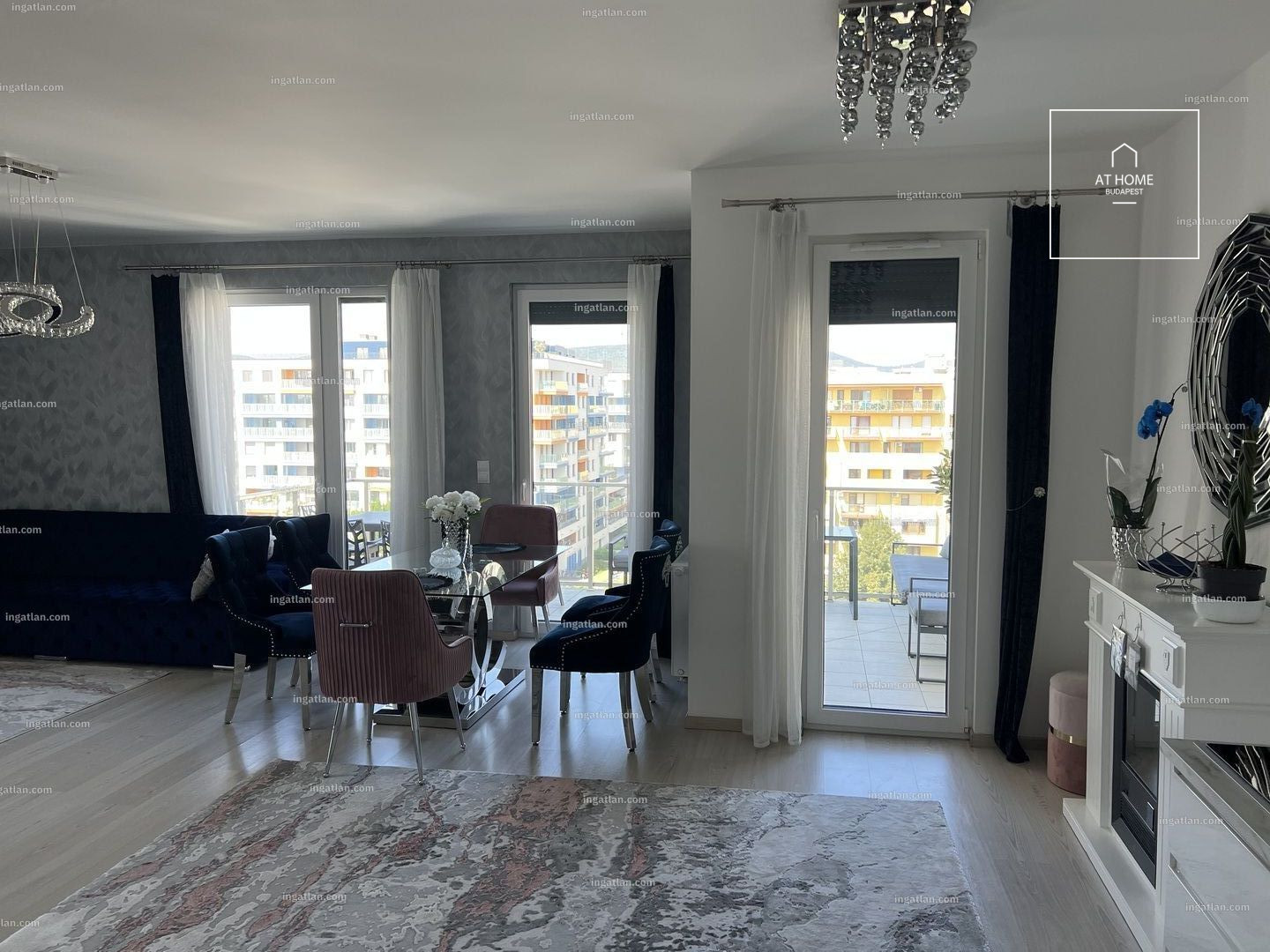 Modern three-bedroom corner apartment with terrace and garage parking in District XIII