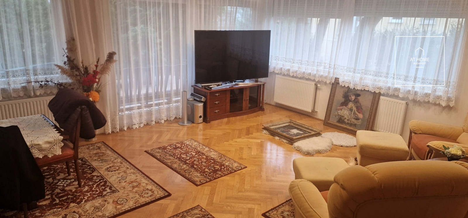 Három hálószobás, tágas  lakás kiadó Budapest II. kerület, Szépilona