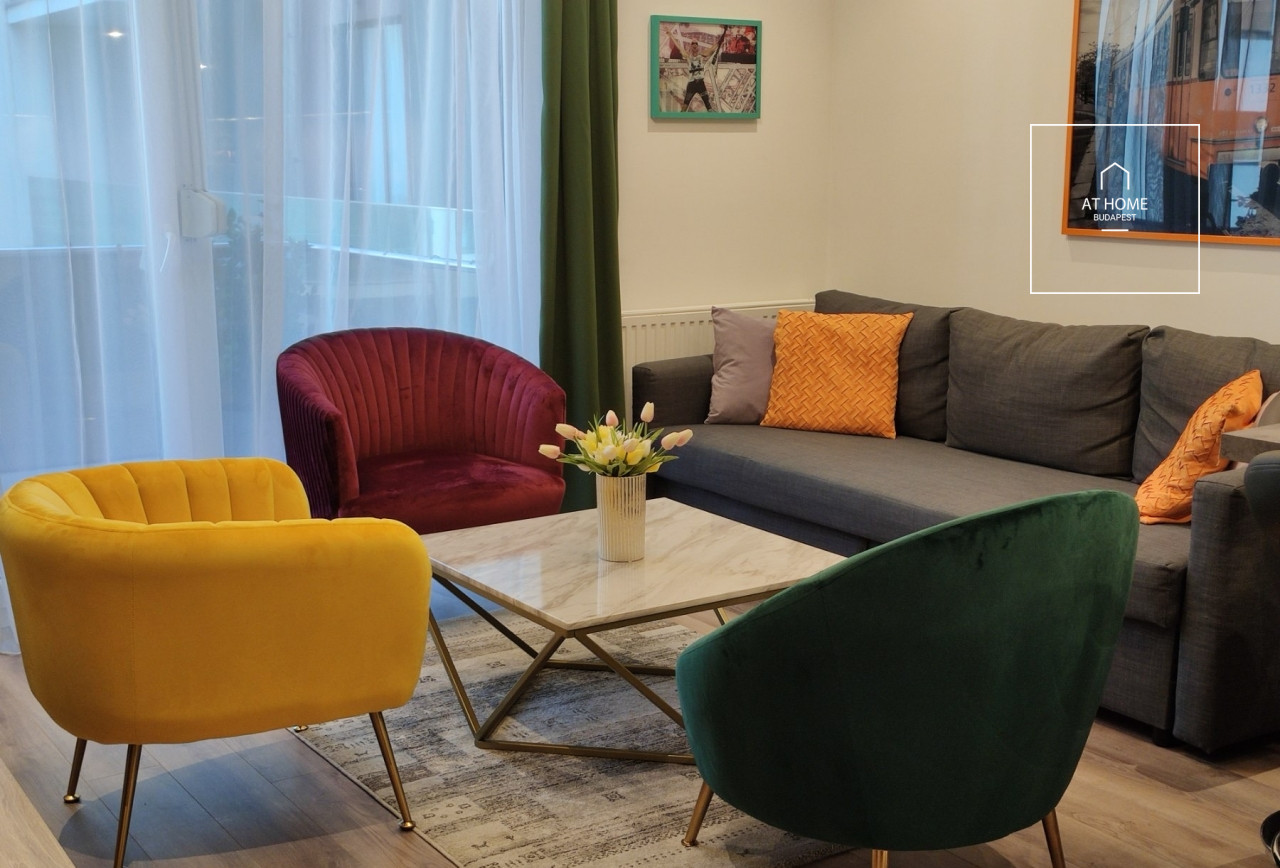 Exclusive 2-bedroom luxury apartment in Corvin-Negyed