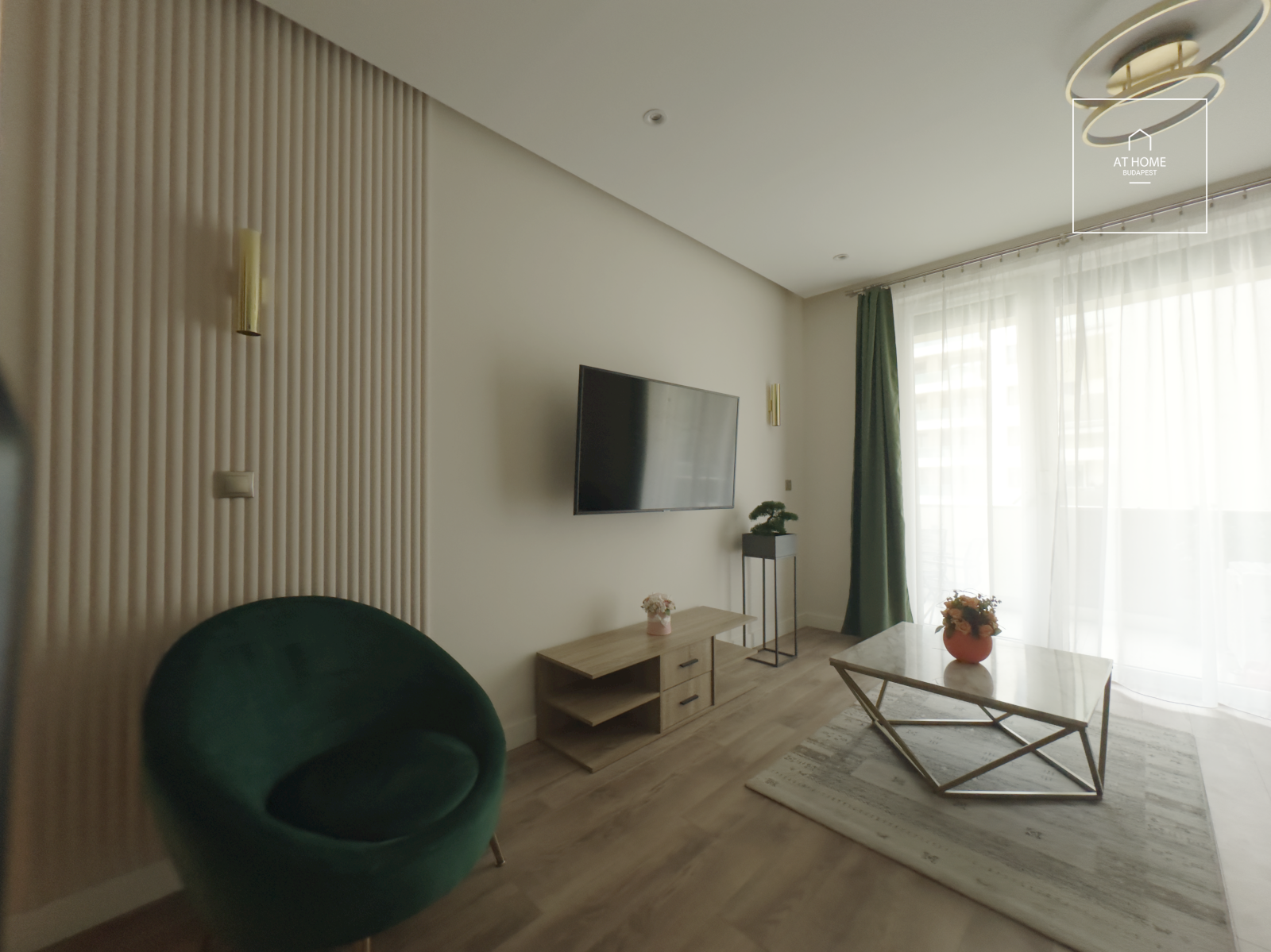 Exclusive 2-bedroom luxury apartment in Corvin-Negyed