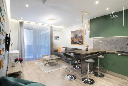 Exclusive 2-bedroom luxury apartment in Corvin-Negyed