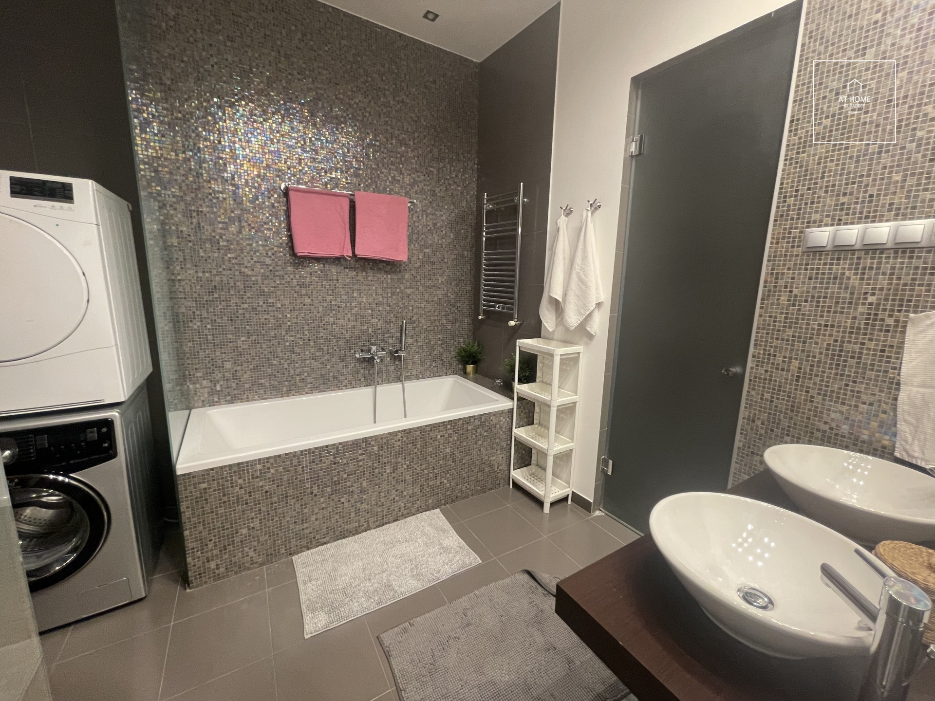 Elegant apartment  Budapest VI. district, Terézváros