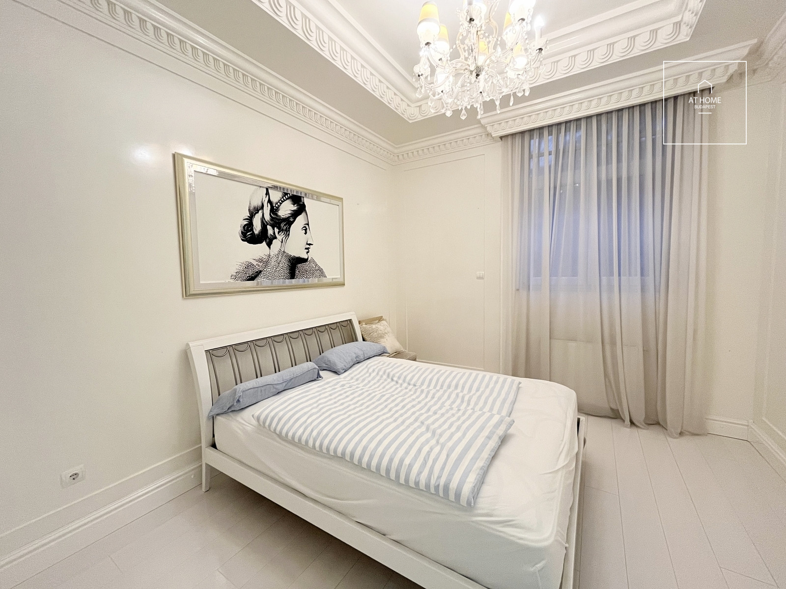 Elegant detached house for sale Budapest II. district, Szemlőhegy