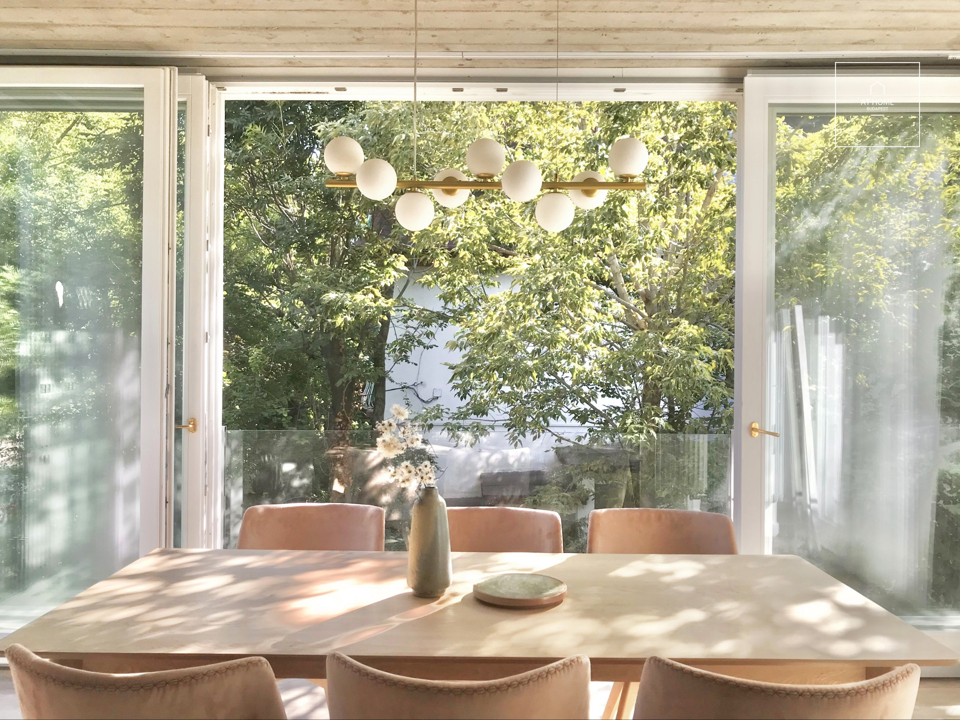 Beautiful 3-bedroom apartment for rent in Budapest II, district, Pasarét