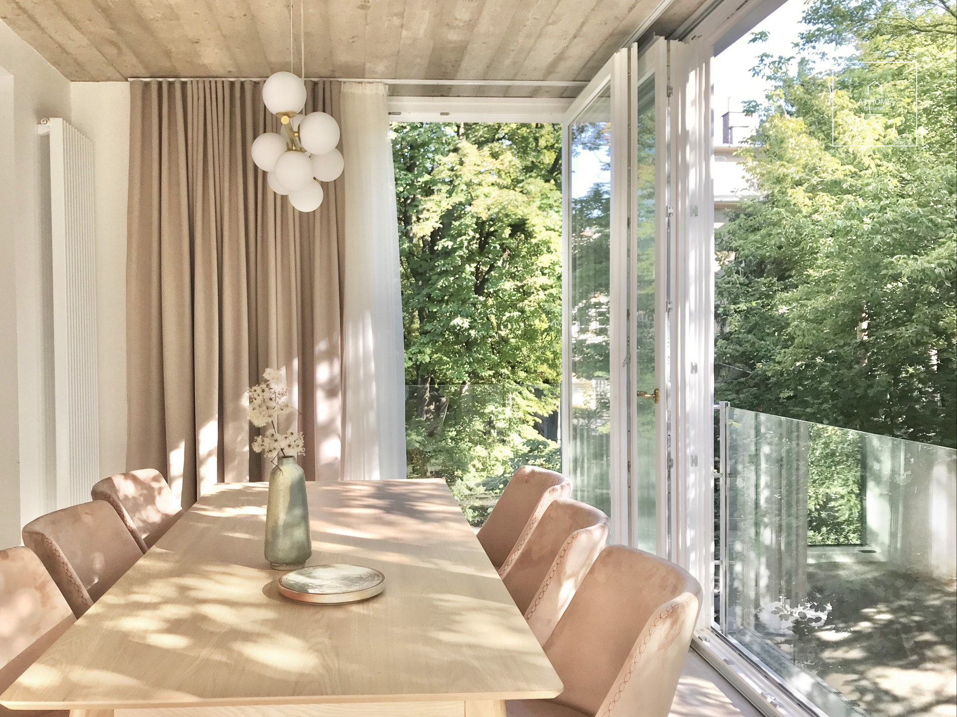 Beautiful 3-bedroom apartment for rent in Budapest II, district, Pasarét