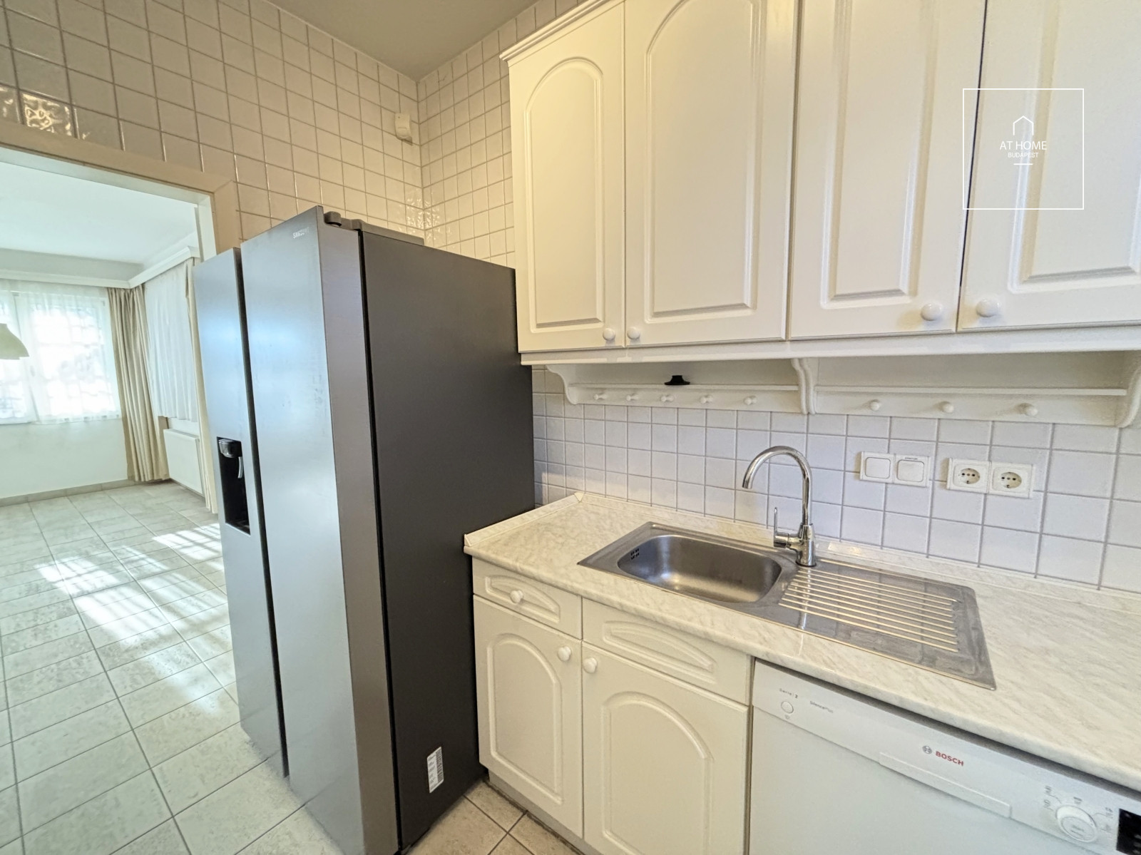 A distinctive 260 m² villa-style semi-detached house in Budapest’s District XII, Istenhegy