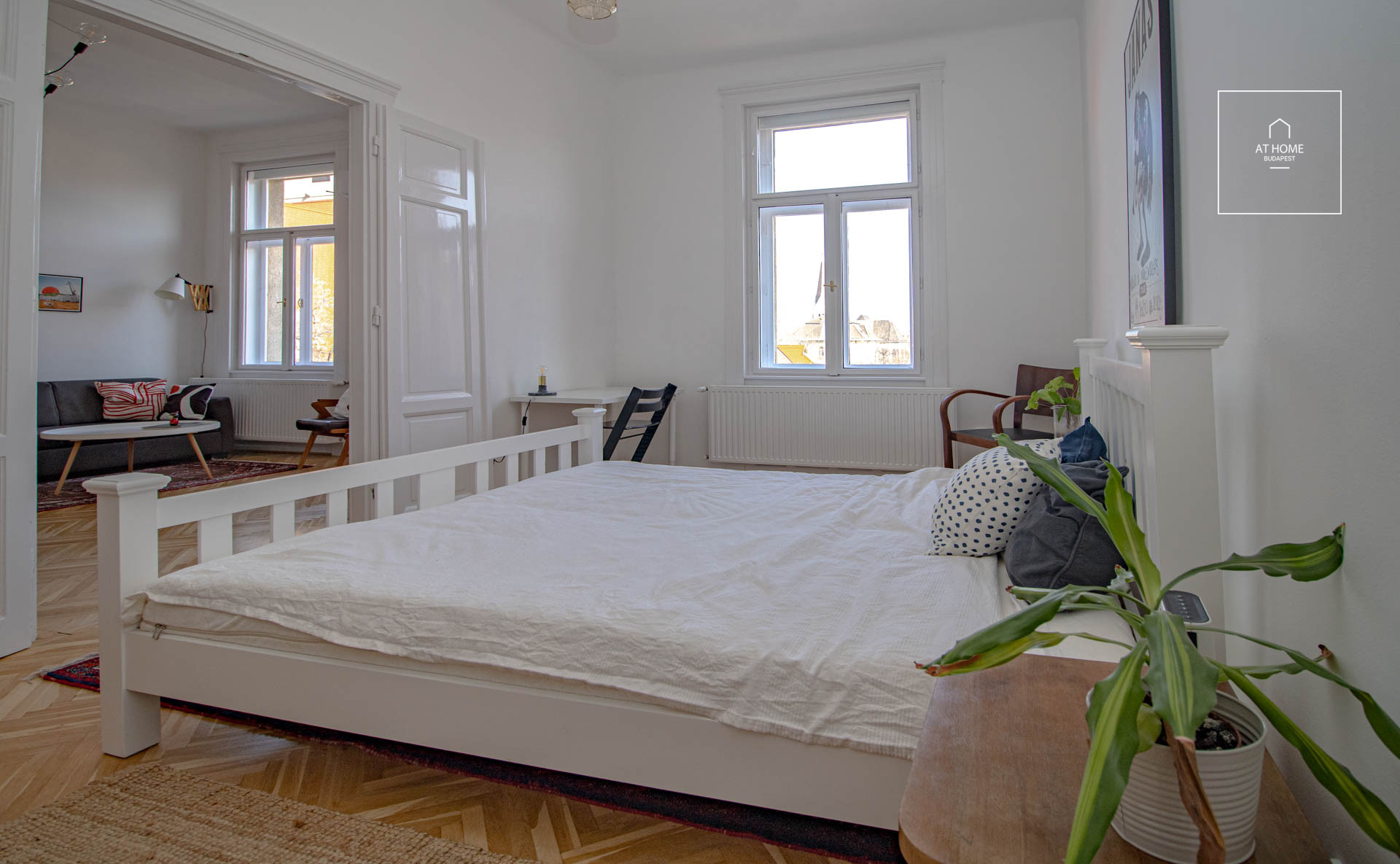 Modern 3 hálószobás polgári lakás a VII. kerületben