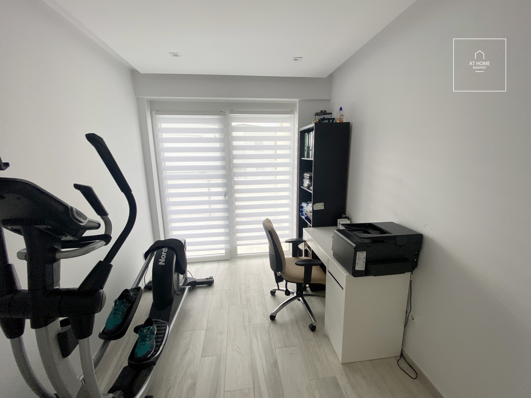 Lélegzetelállító  penthouse lakás bérbeadó Budapest XI. kerület, Hosszúrét