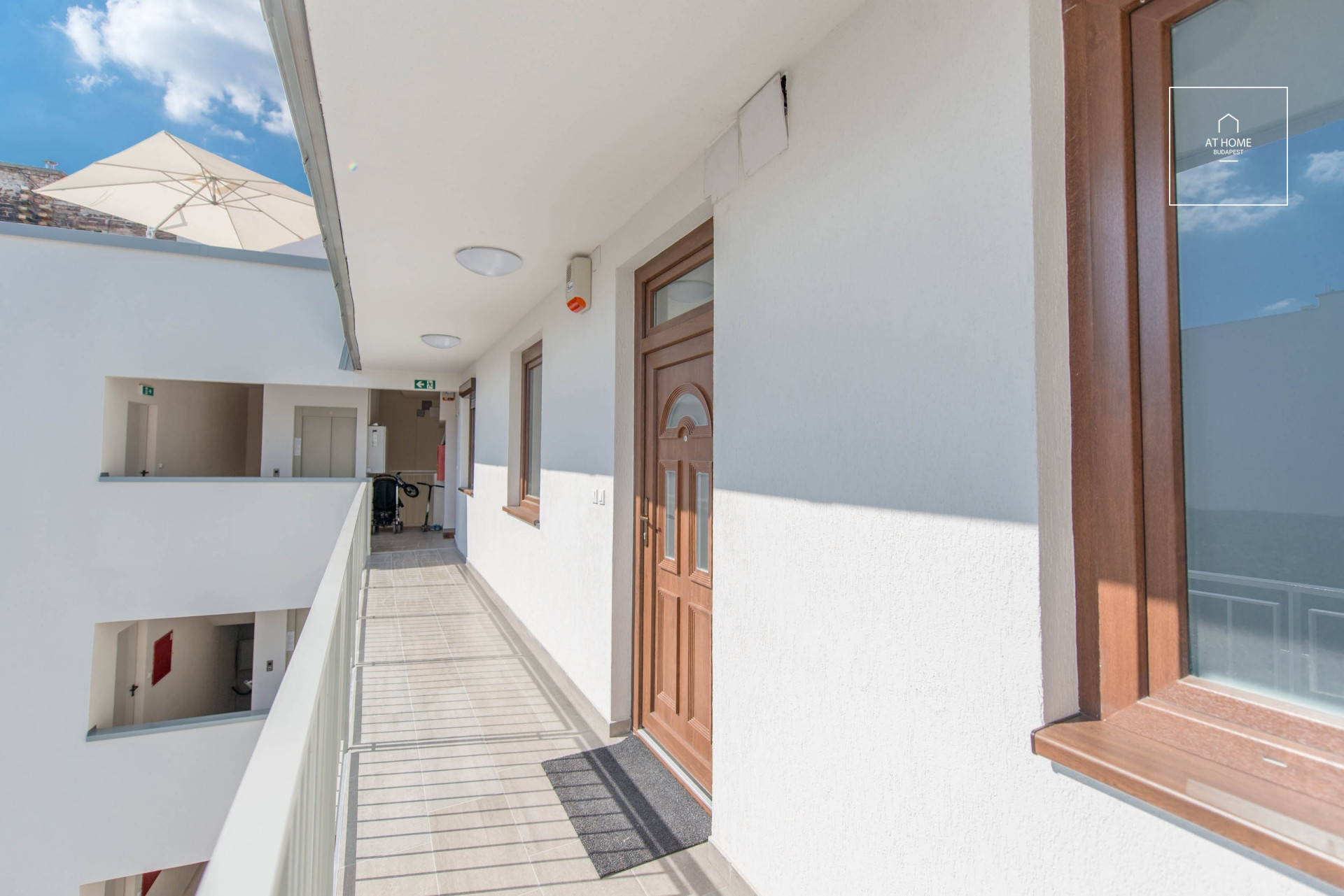 3-bedroom luxury penthouse apartment for rent in Budapest VI. district