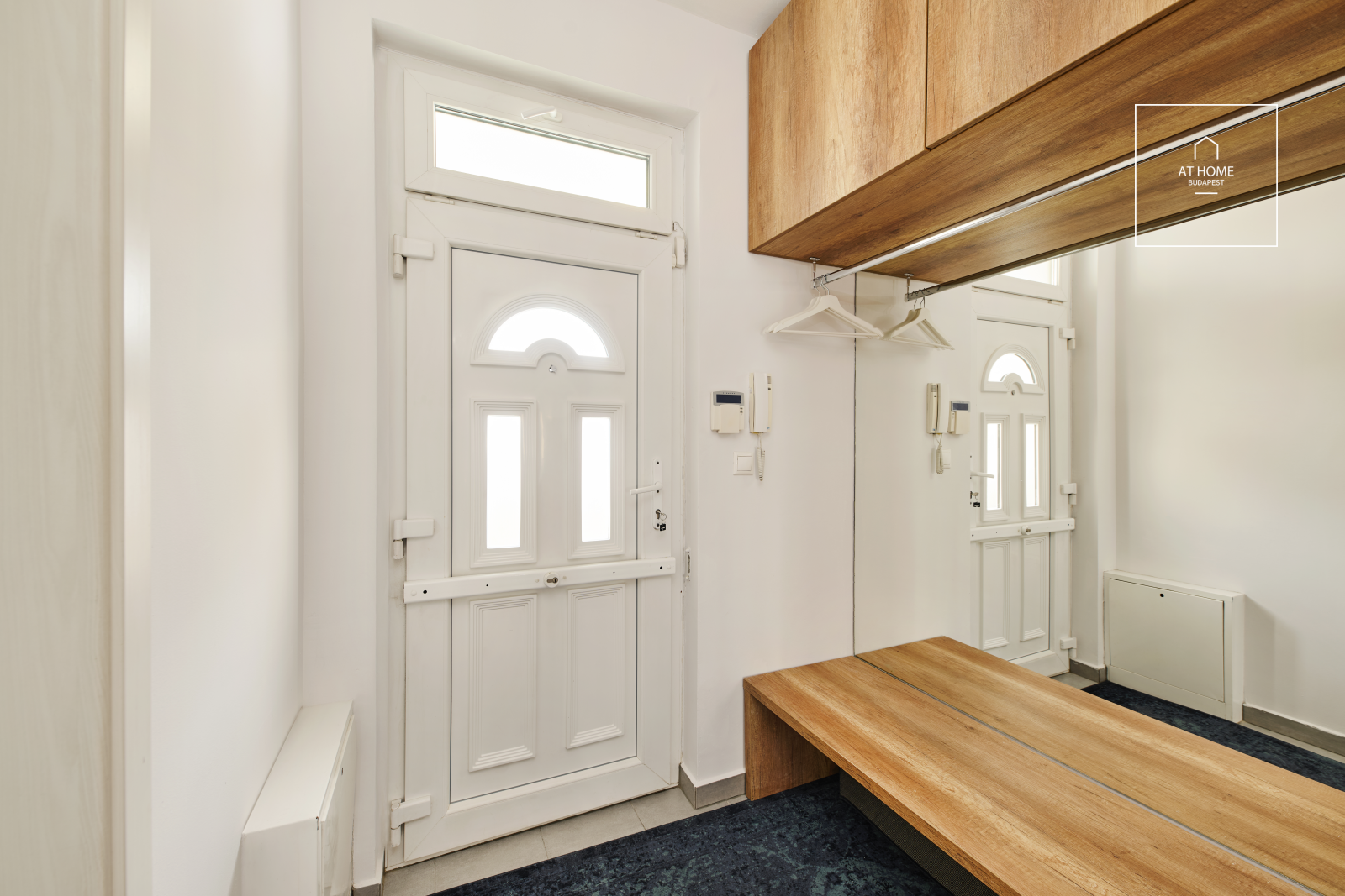 3-bedroom luxury penthouse apartment for rent in Budapest VI. district