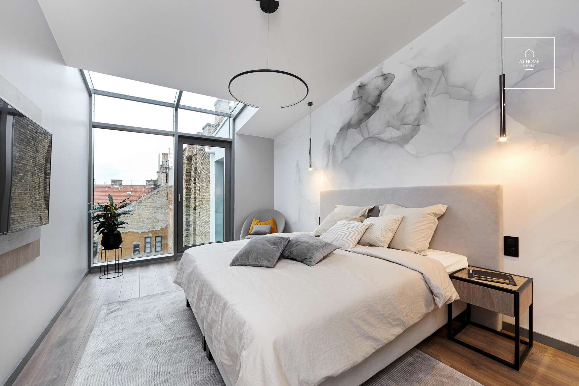 3-bedroom newly built luxury apartment for rent in Budapest VI. district