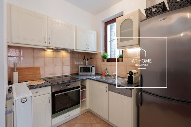 Penthouse lakás privát tetőterasszal VI. kerület, Terézváros