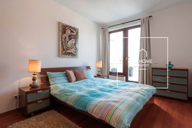 Penthouse lakás privát tetőterasszal VI. kerület, Terézváros