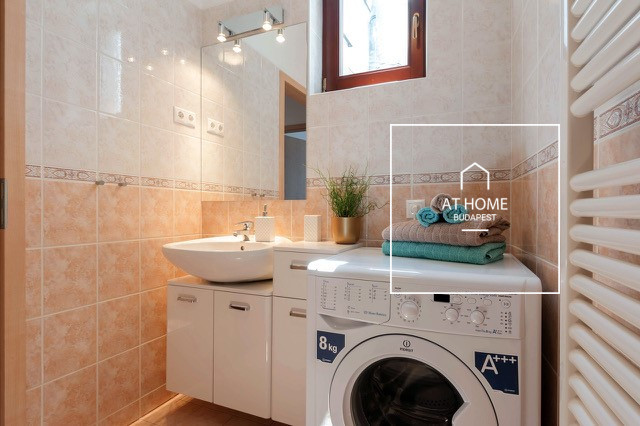 Penthouse lakás privát tetőterasszal VI. kerület, Terézváros