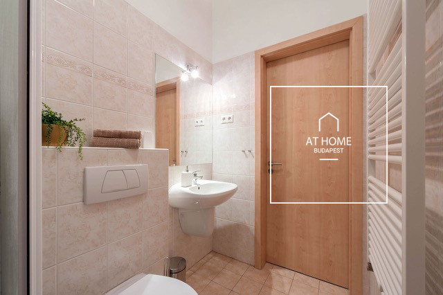 Penthouse lakás privát tetőterasszal VI. kerület, Terézváros