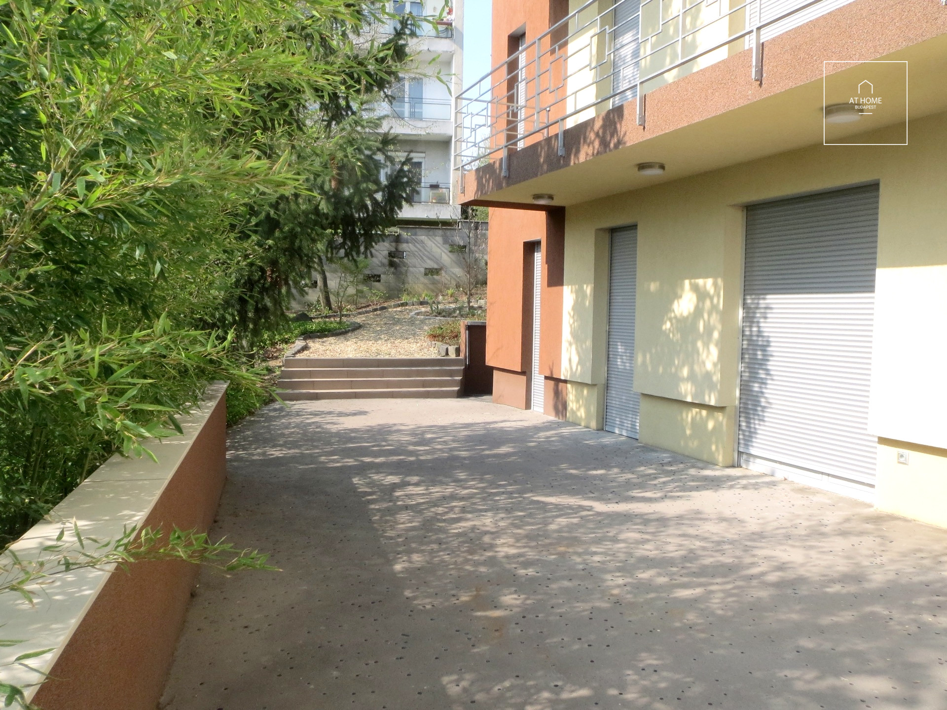 3 bedroom luxury apartment for rent in the II. district of Budapest