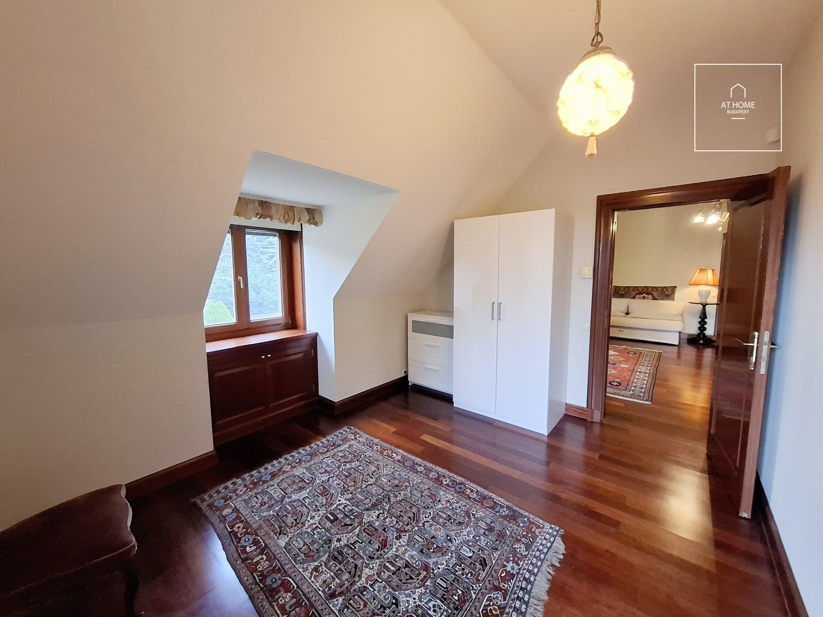 Spacious 250 m² duplex apartment with panoramic forest views in District II