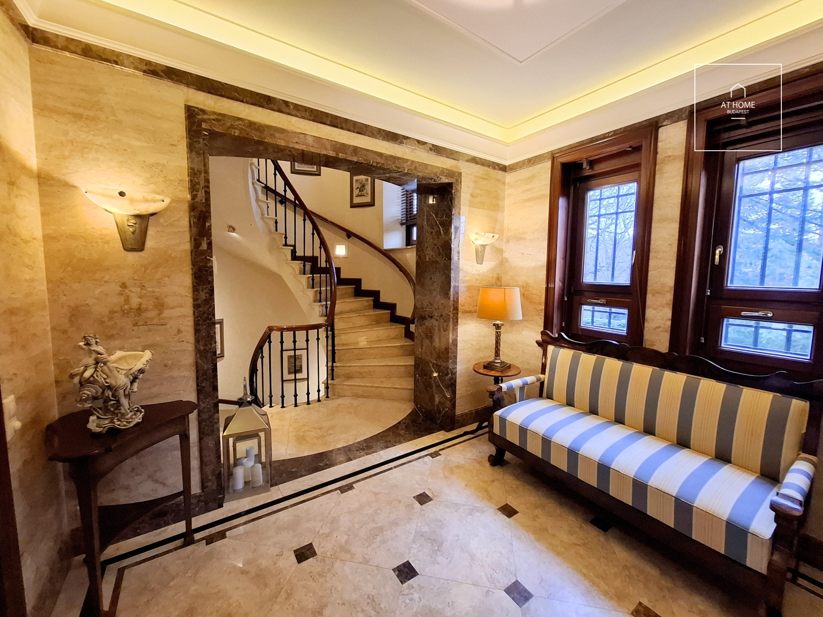 Spacious 250 m² duplex apartment with panoramic forest views in District II