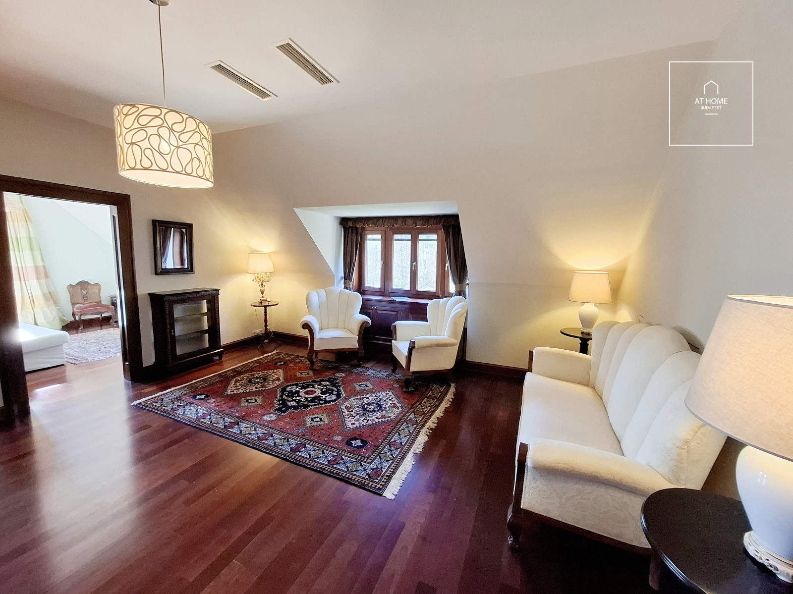 Spacious 250 m² duplex apartment with panoramic forest views in District II