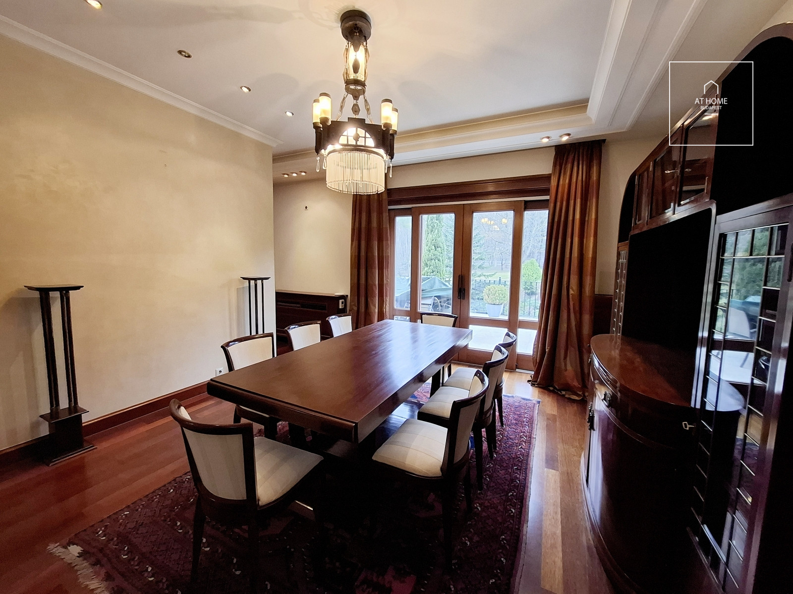 Spacious 250 m² duplex apartment with panoramic forest views in District II