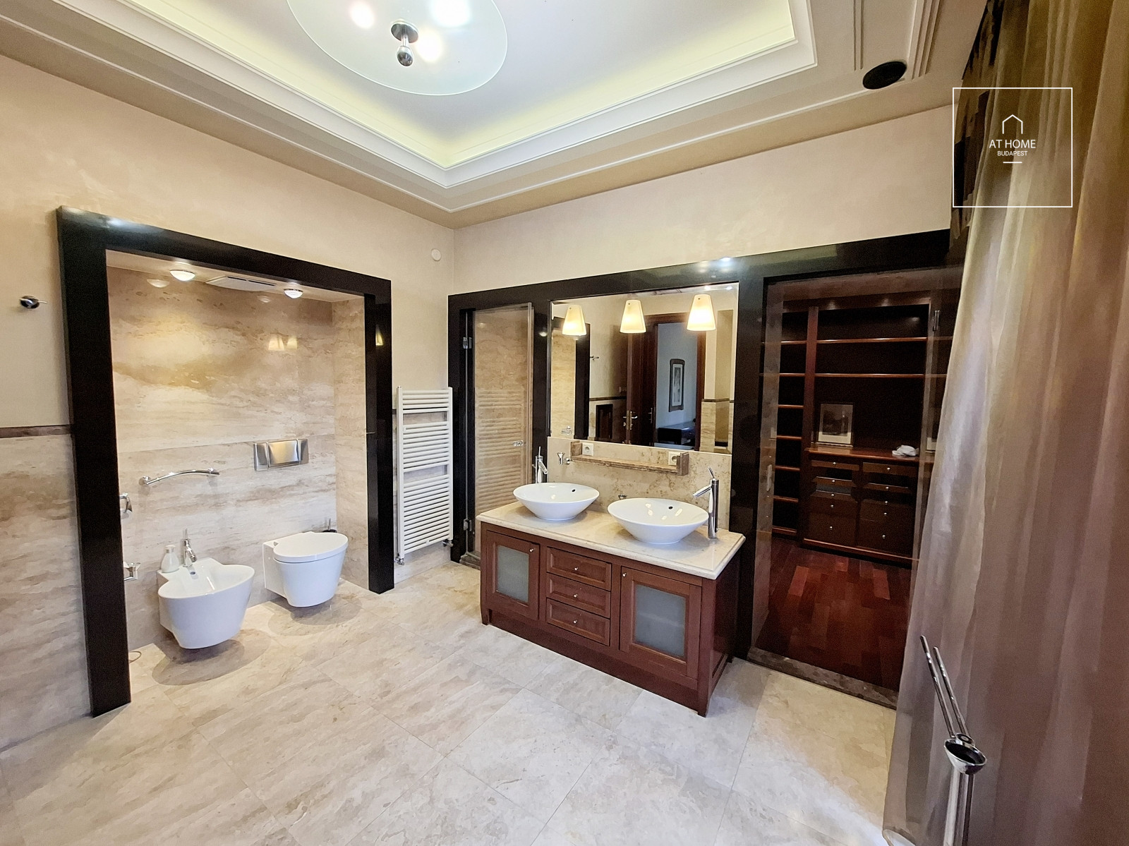 Spacious 250 m² duplex apartment with panoramic forest views in District II