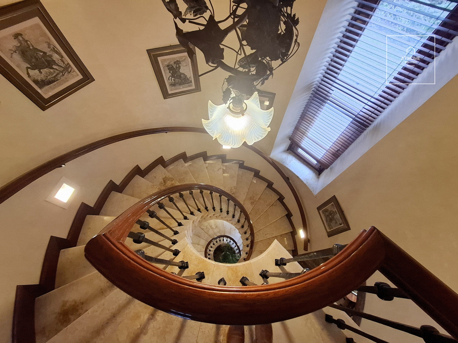 Spacious 250 m² duplex apartment with panoramic forest views in District II