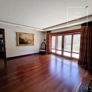 Spacious 250 m² duplex apartment with panoramic forest views in District II