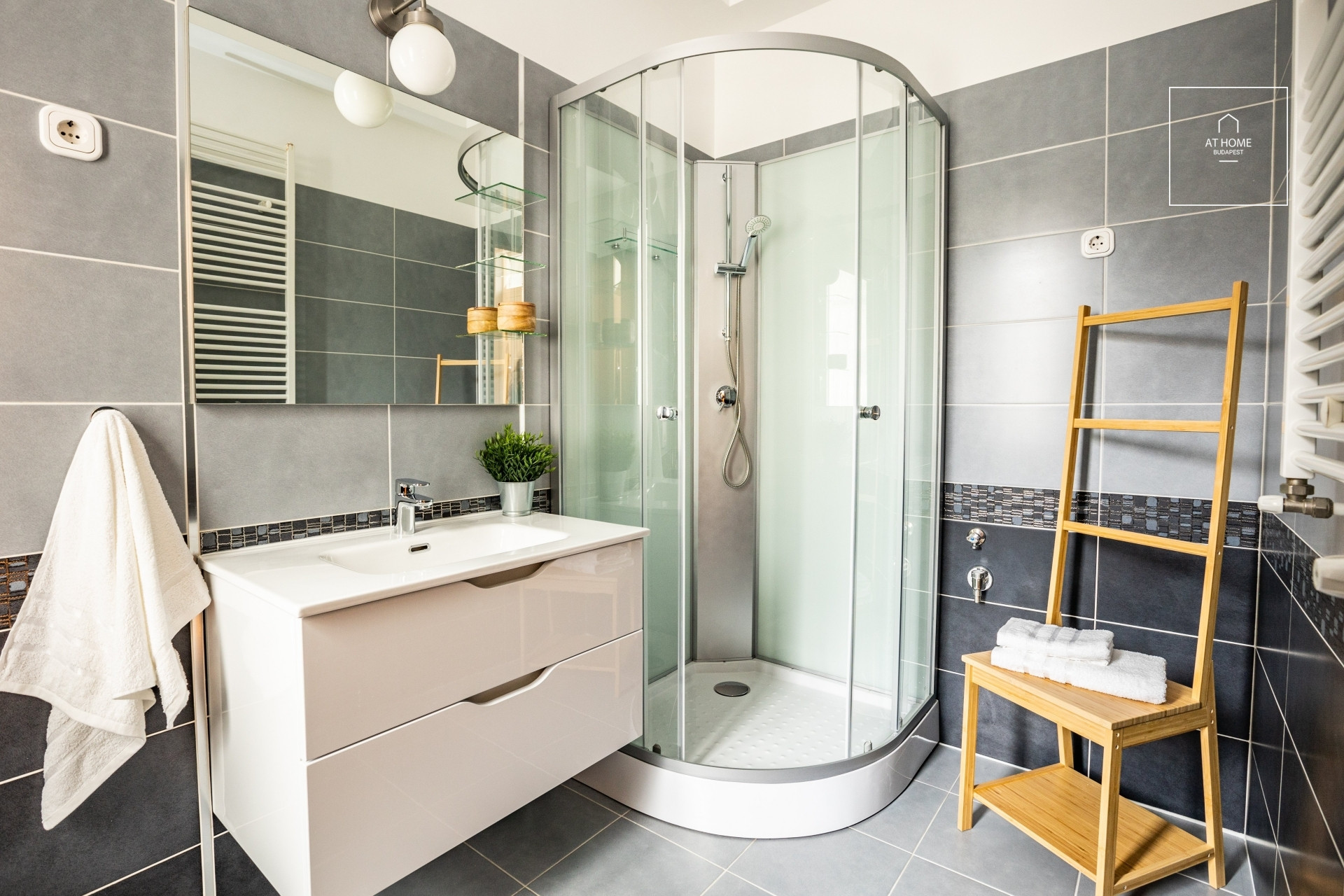 Wonderful apartment for rent Budapest VI. district, Terézváros