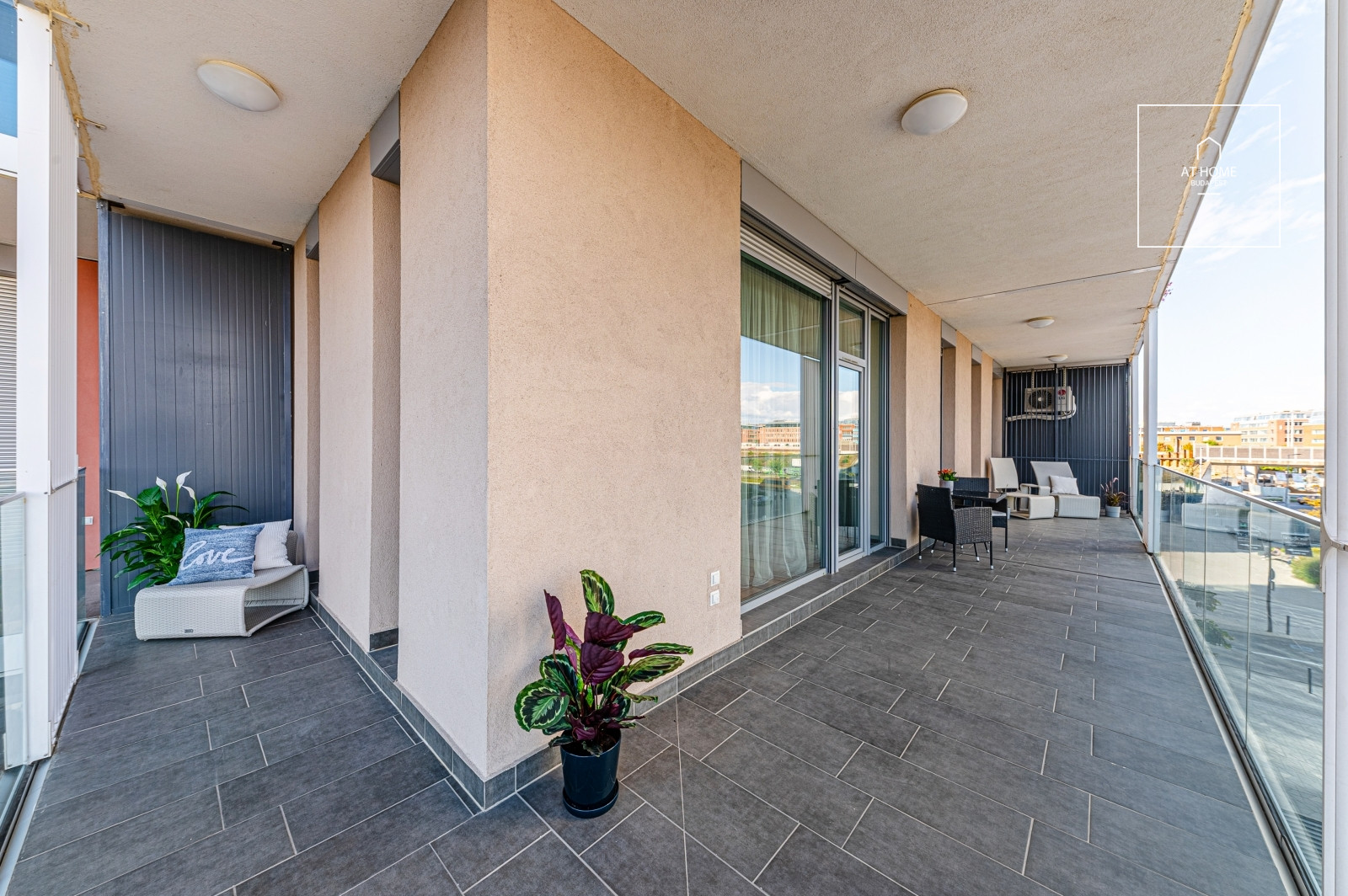 Furnished panoramic apartment with terrace and parking space at Budapart