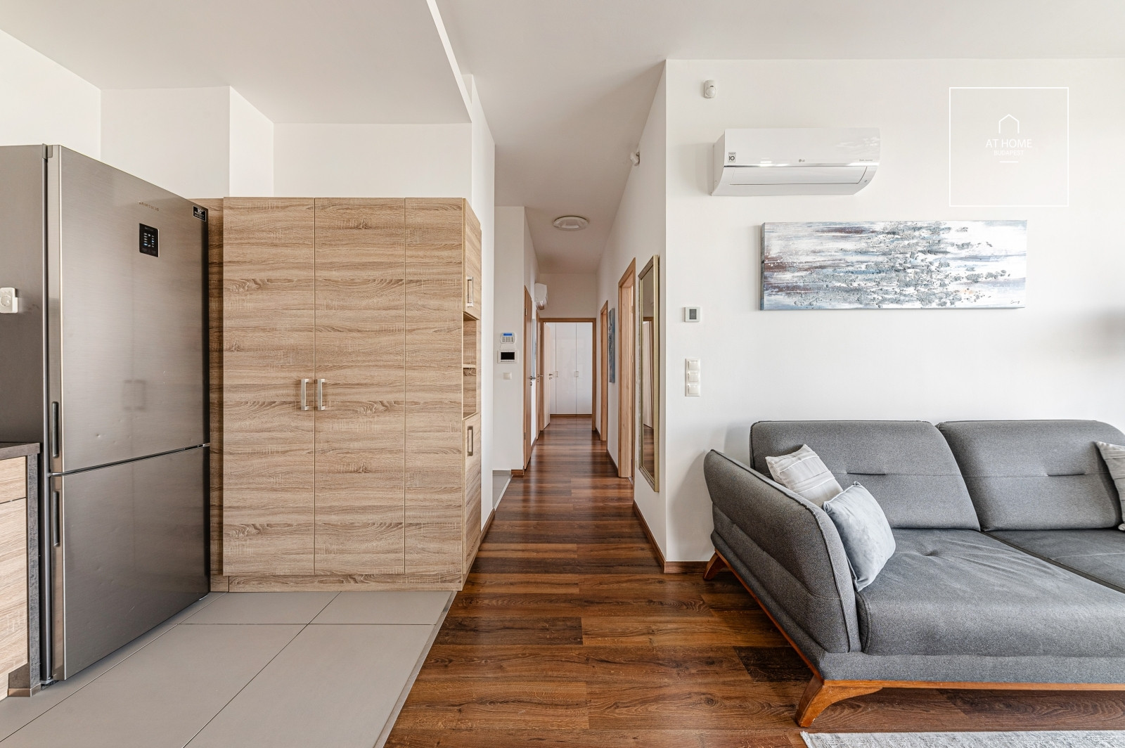 Furnished panoramic apartment with terrace and parking space at Budapart