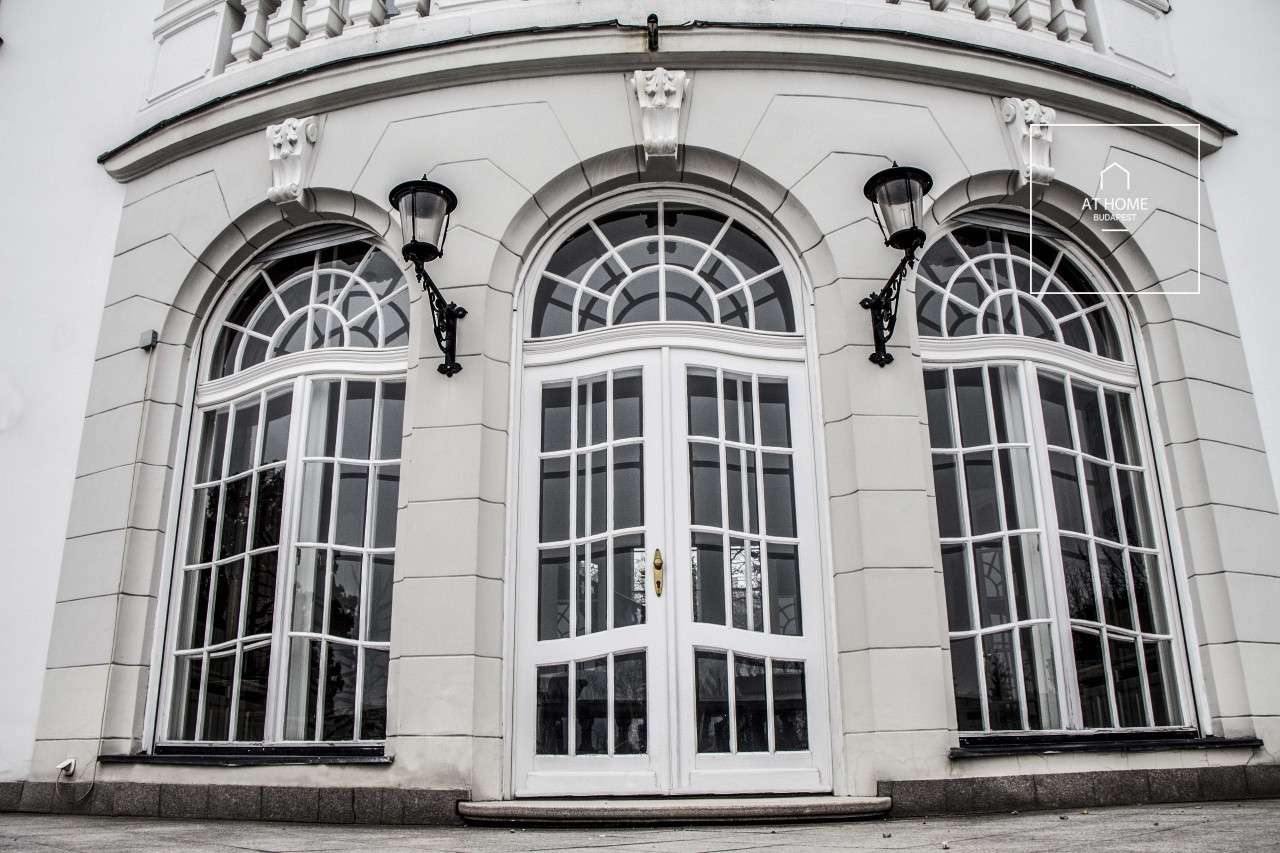 Beautifully maintained Neo-Baroque villa in the 2nd district, Rózsadomb