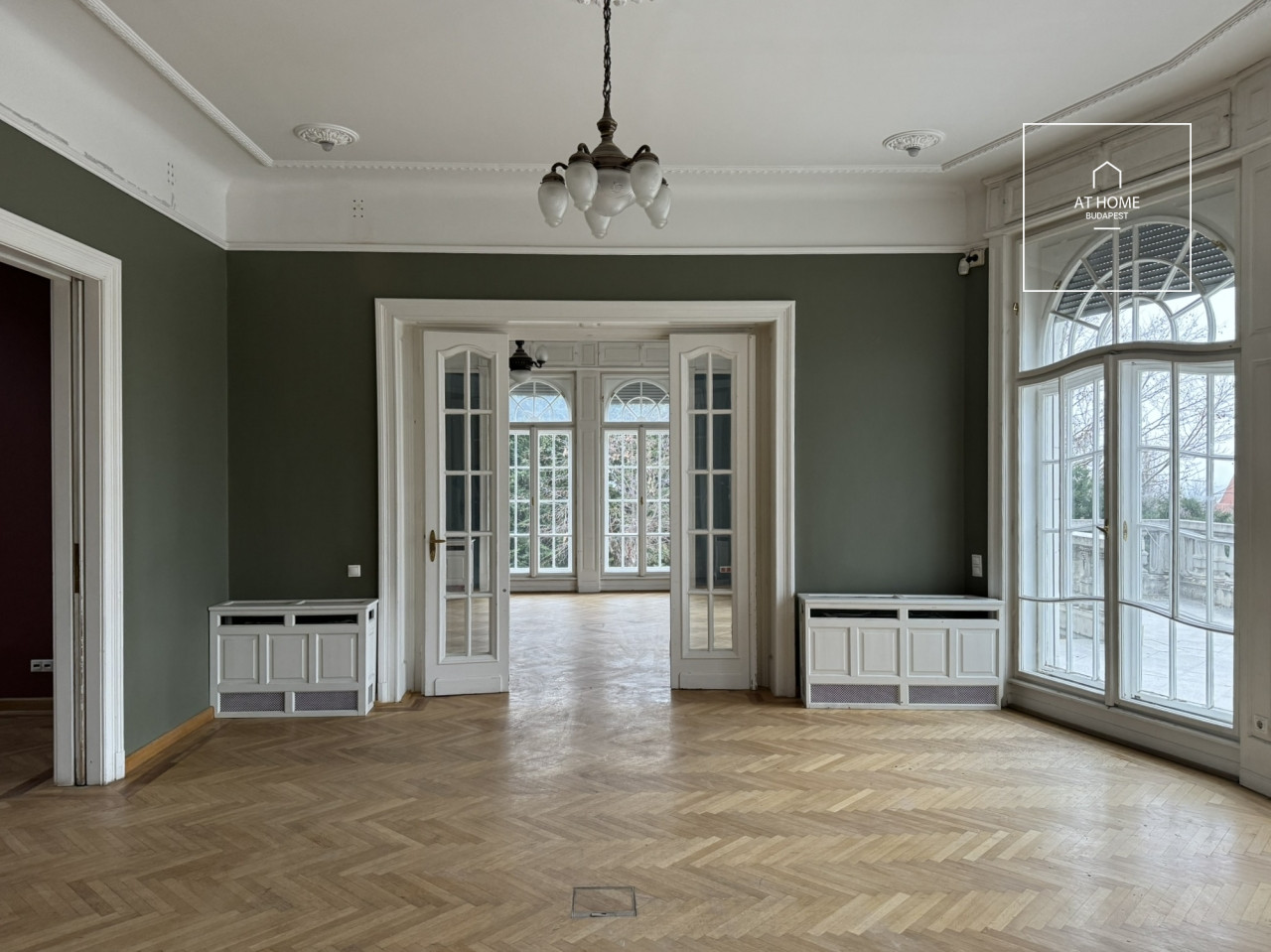 Beautifully maintained Neo-Baroque villa in the 2nd district, Rózsadomb