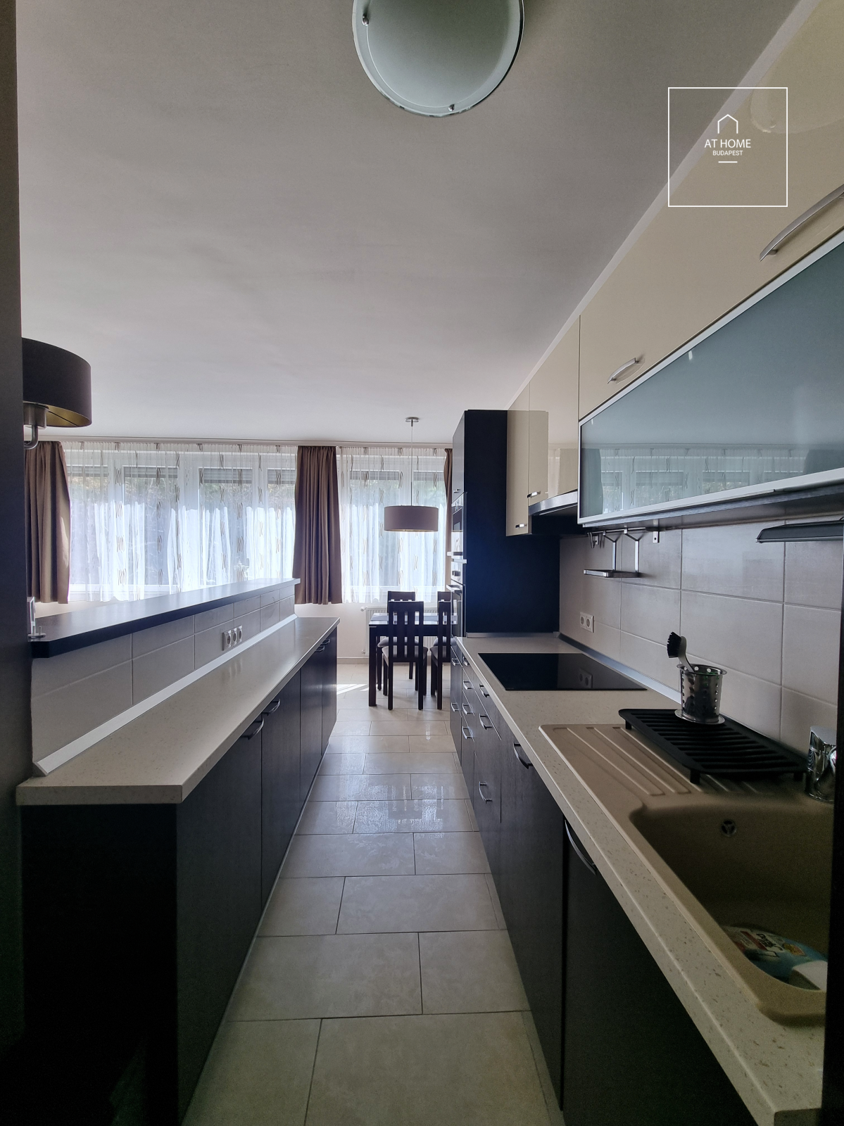 Renovated split-level apartment with 2 bedrooms in District II