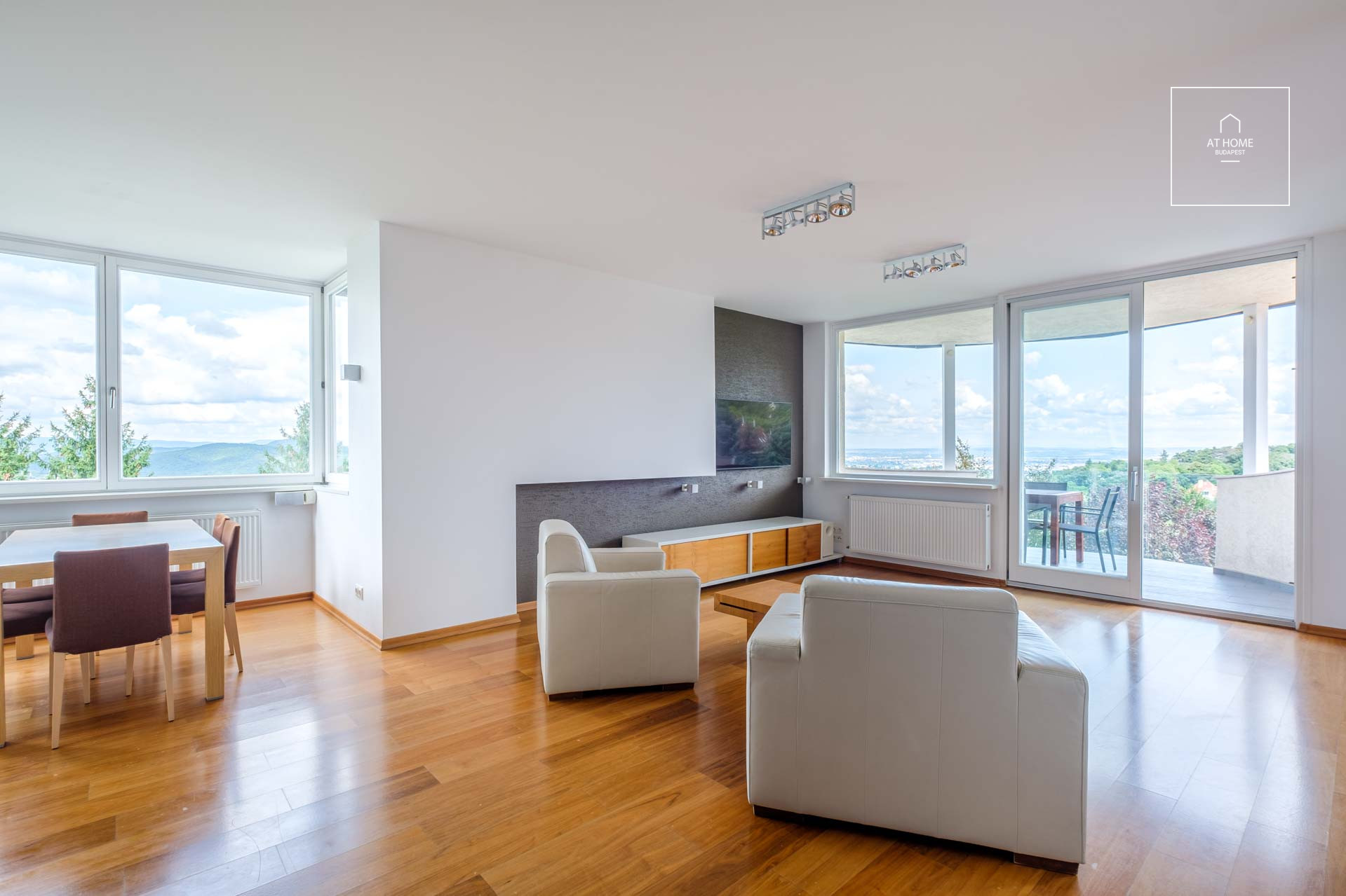 Exclusive apartment with panoramic view in district 12, Budapest