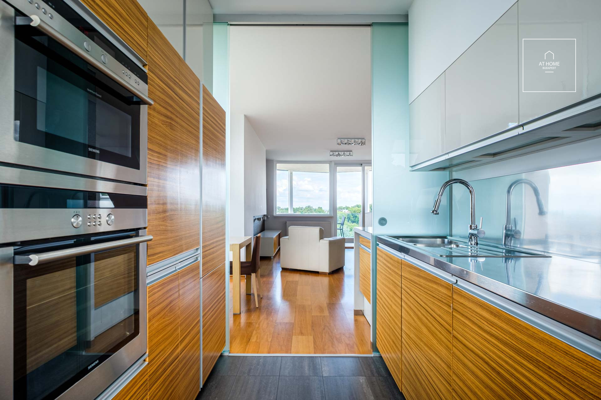 Exclusive apartment with panoramic view in district 12, Budapest