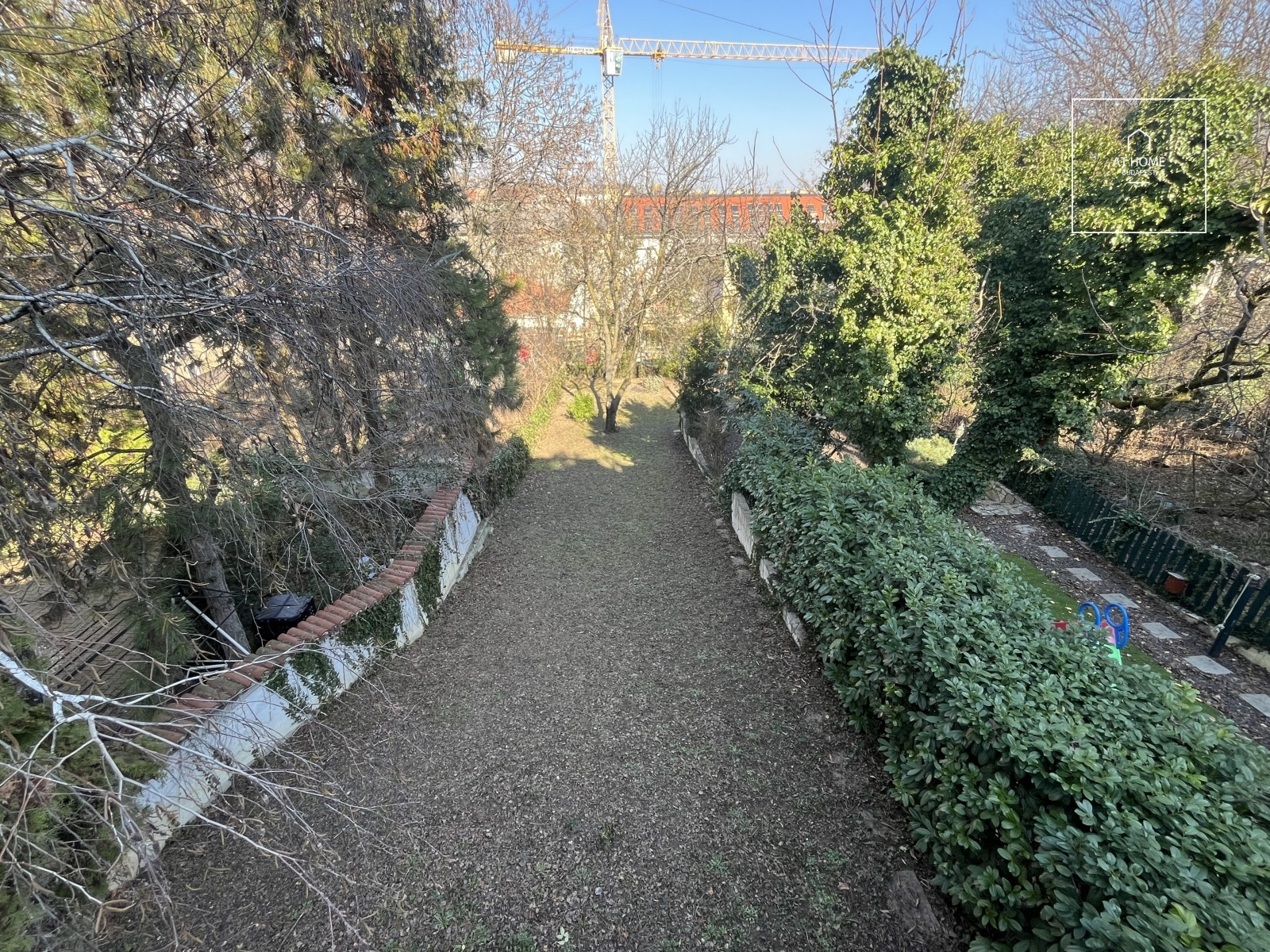 Luxury apartment with 3 bedrooms, a terrace, and a private garden in District XII