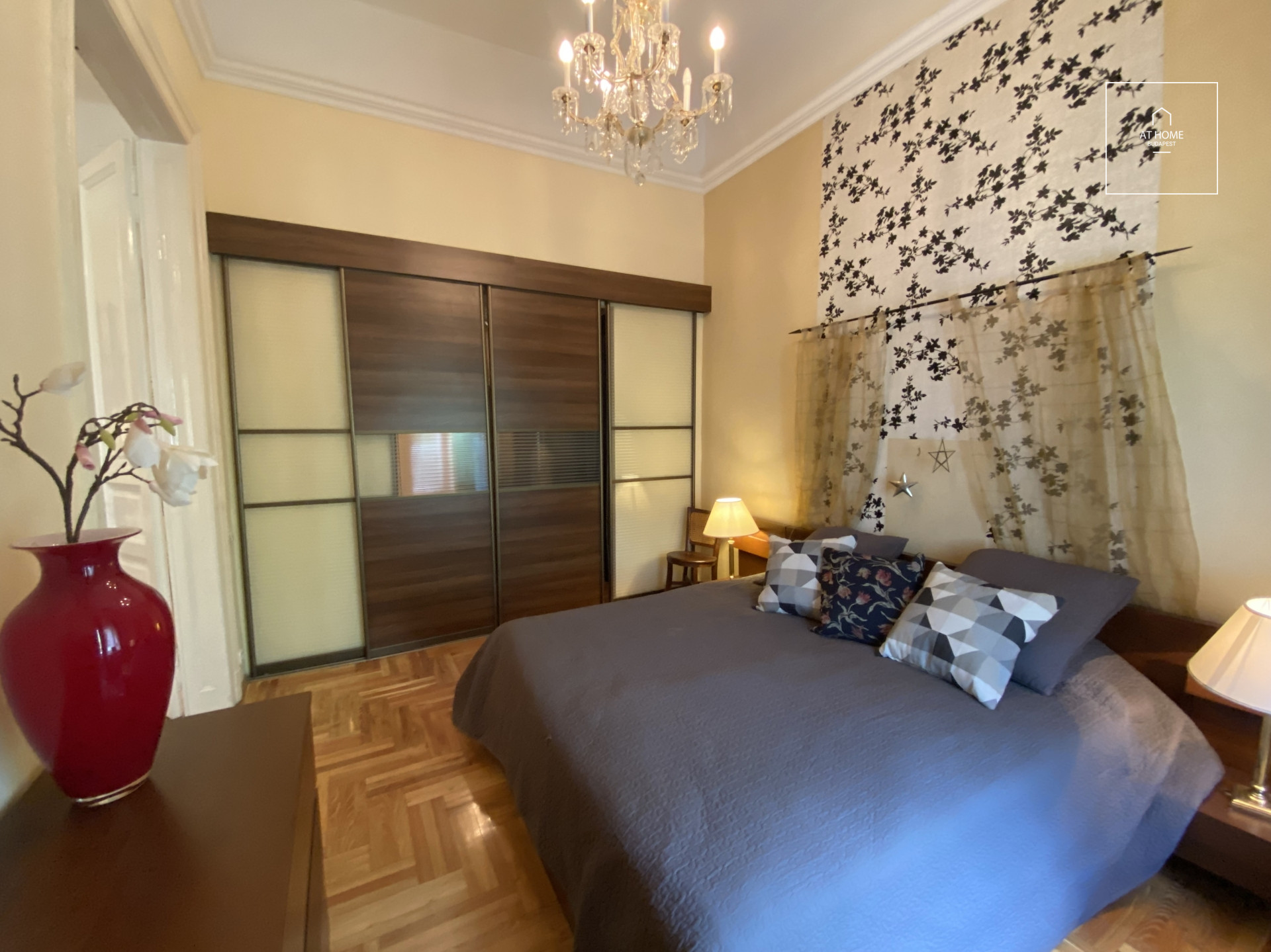 Elegant apartment for rent Budapest V. district Lipótváros