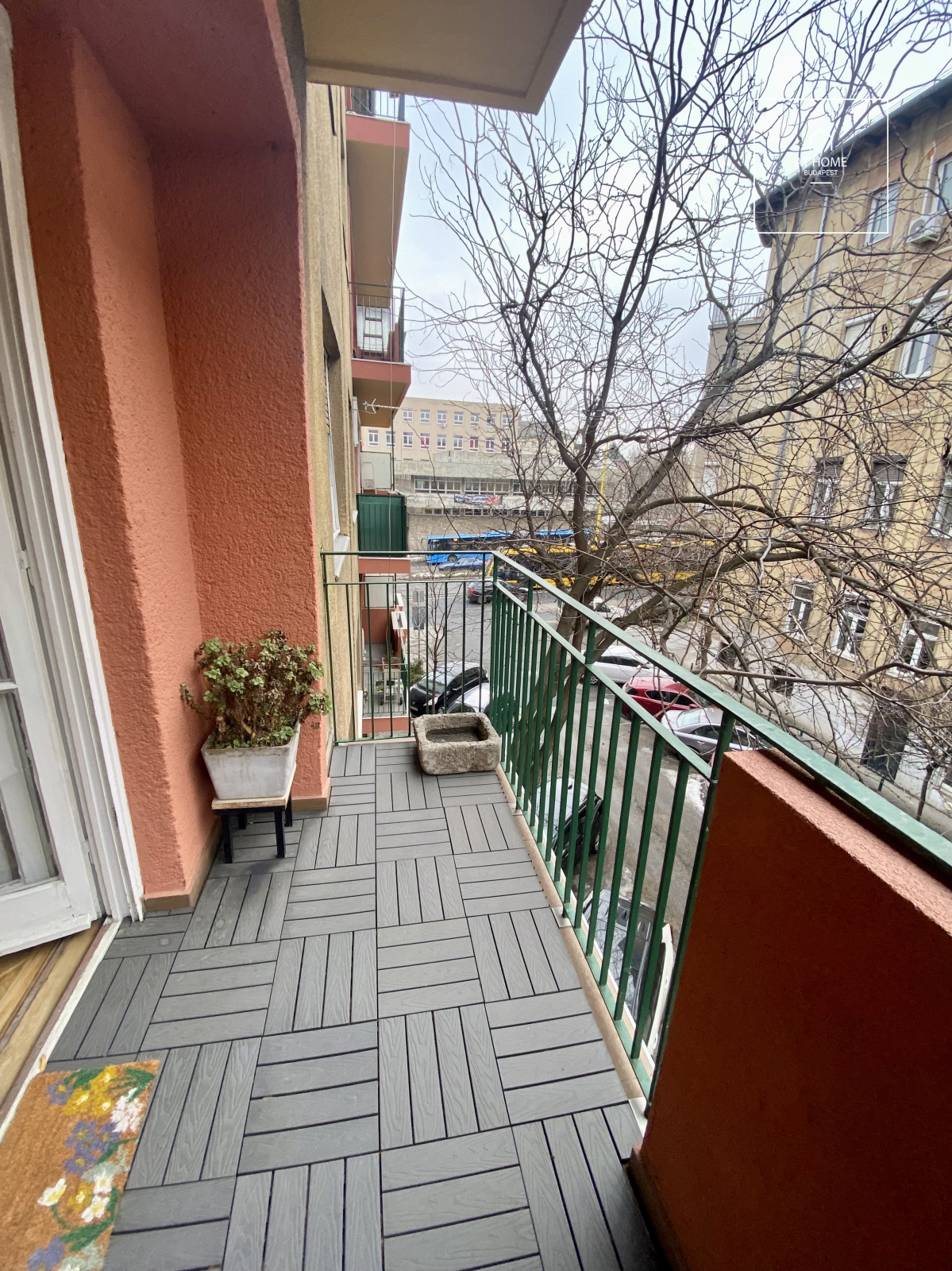 Két hálószobás lakás kiváló közlekedéssel a XII. kerületben