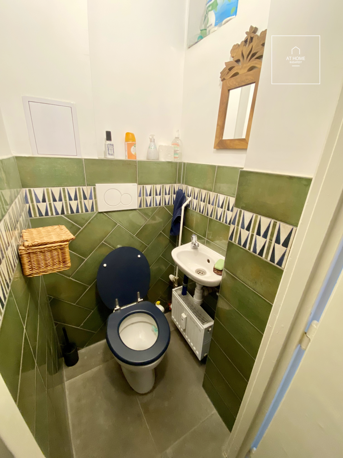 Two-bedroom apartment with excellent transport connections in District XII