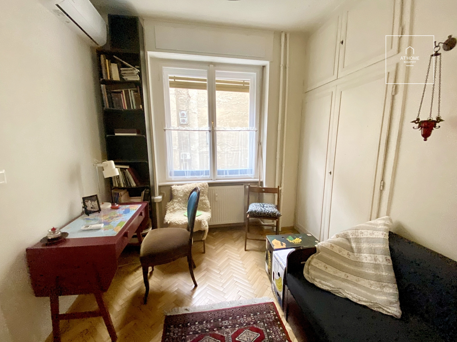 Two-bedroom apartment with excellent transport connections in District XII