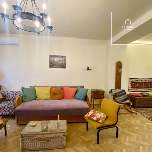 Two-bedroom apartment with excellent transport connections in District XII