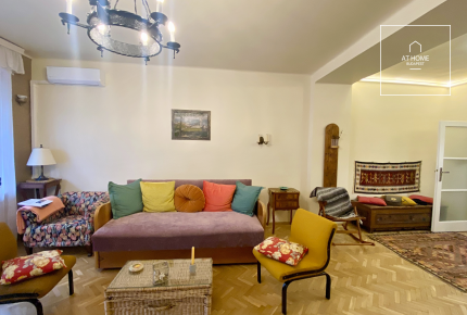 Two-bedroom apartment with excellent transport connections in District XII