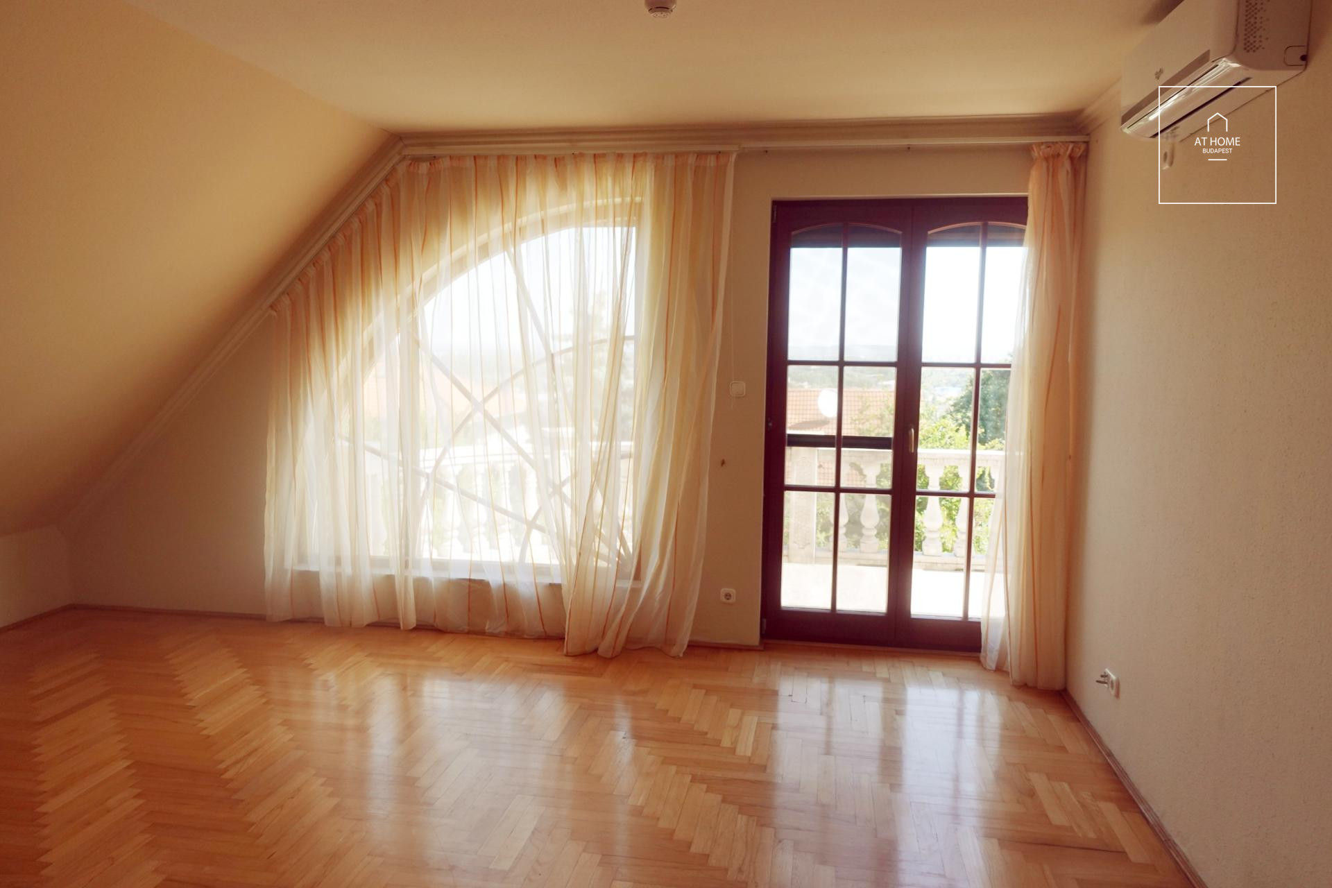 Napfényes Önálló családi ház  Budapest III. kerület, Táborhegy