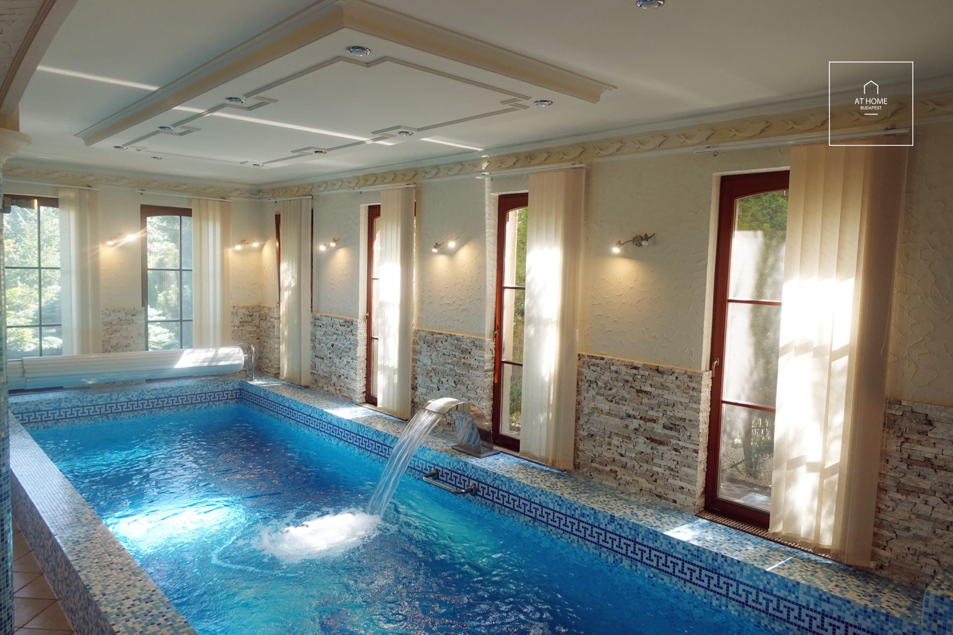 Sunny detached house  Budapest III. district, Táborhegy