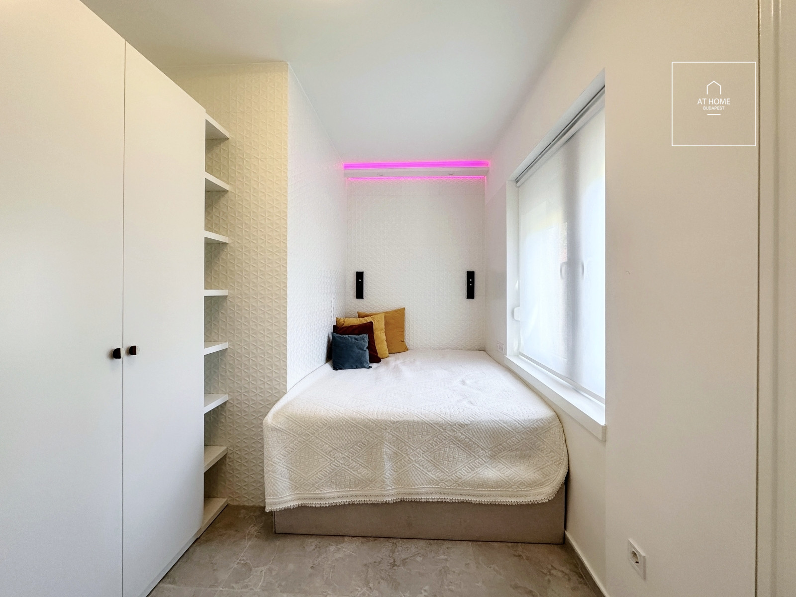 Fully renovated 43 sqm apartment in a leafy area of District II